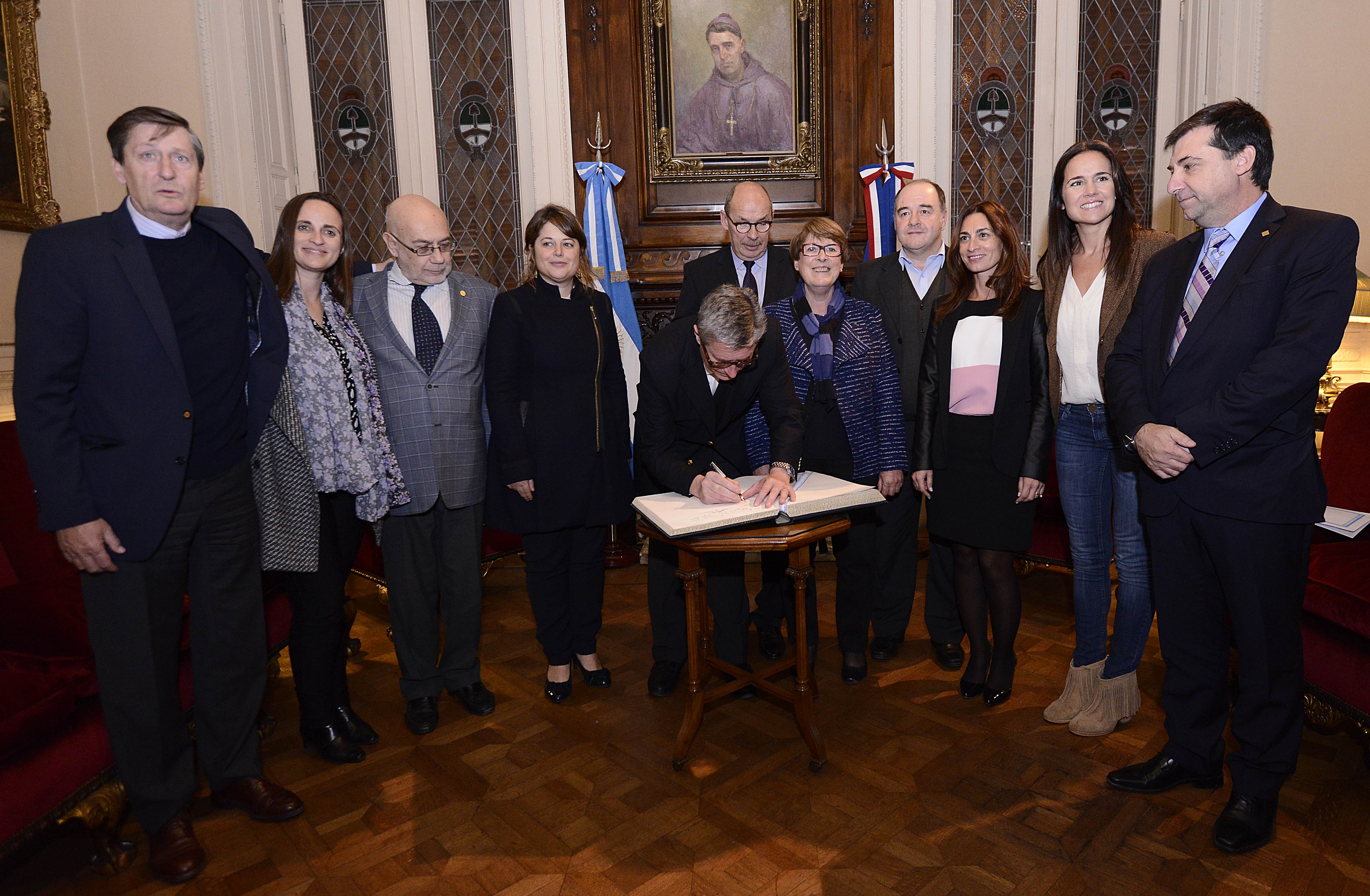 Se constituyó el Grupo Parlamentario de Amistad con Francia