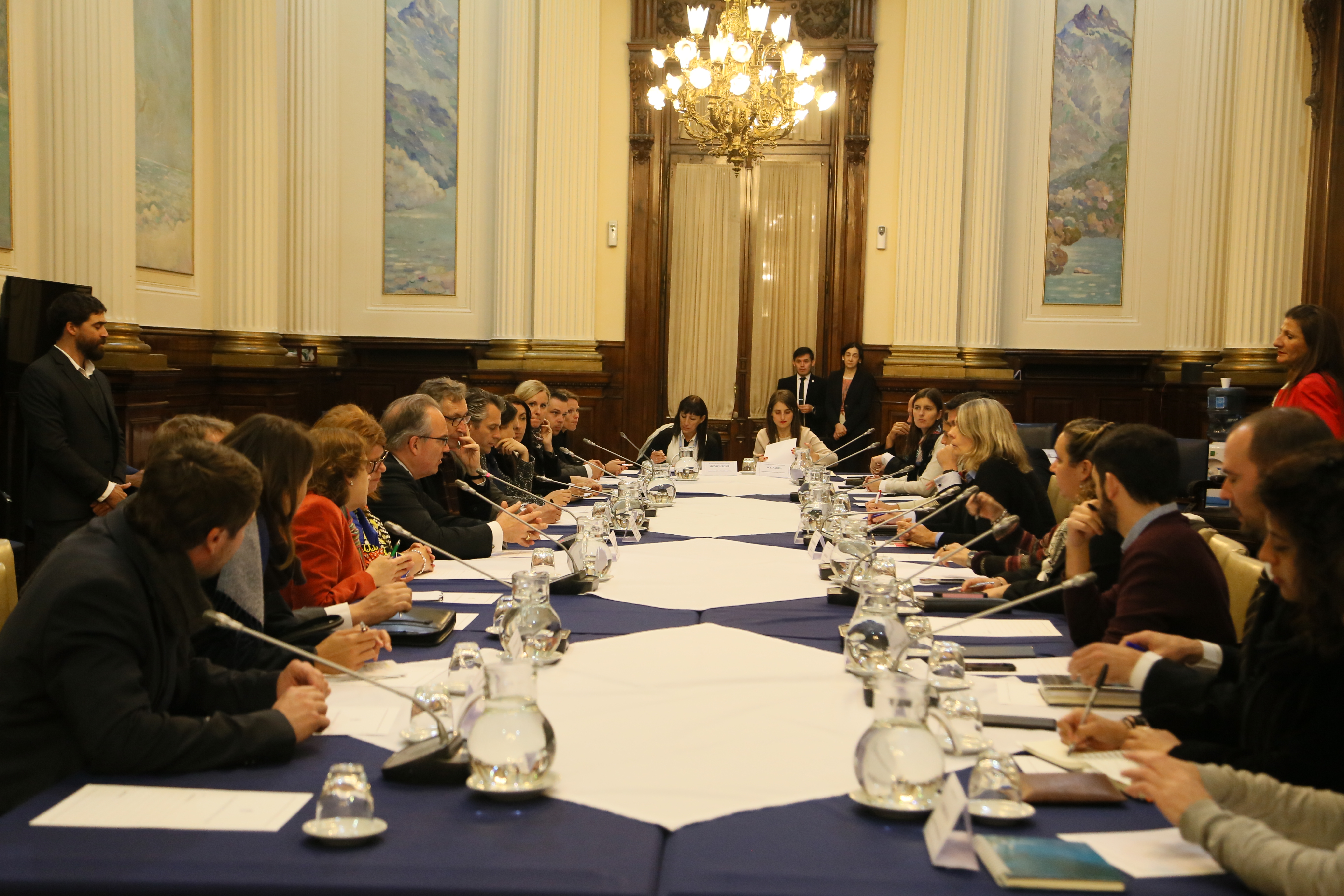 Reunión para ultimar detalles de la visita oficial de Angela Merkel a la Argentina