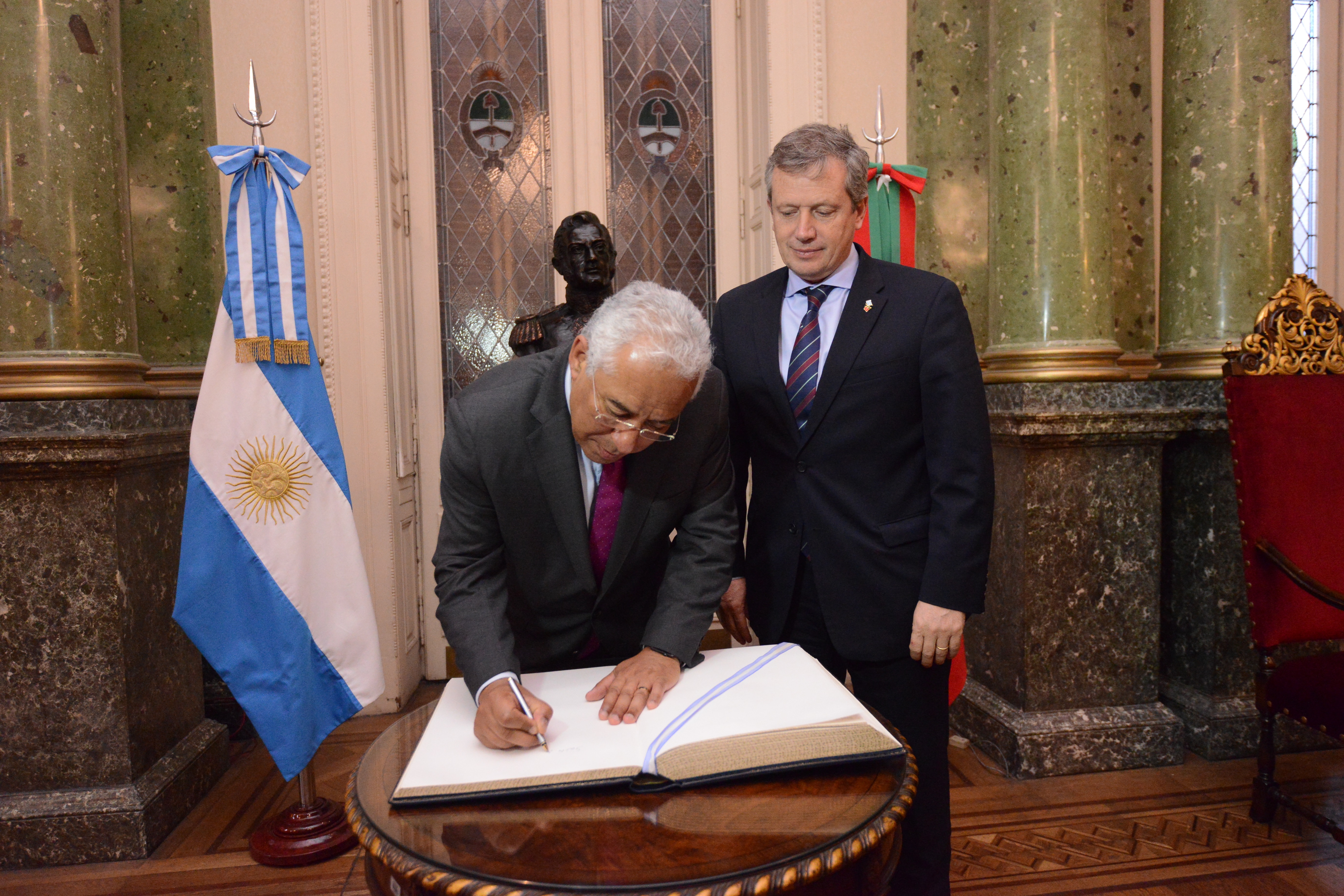 Visita del Primer Ministro de la República de Portugal