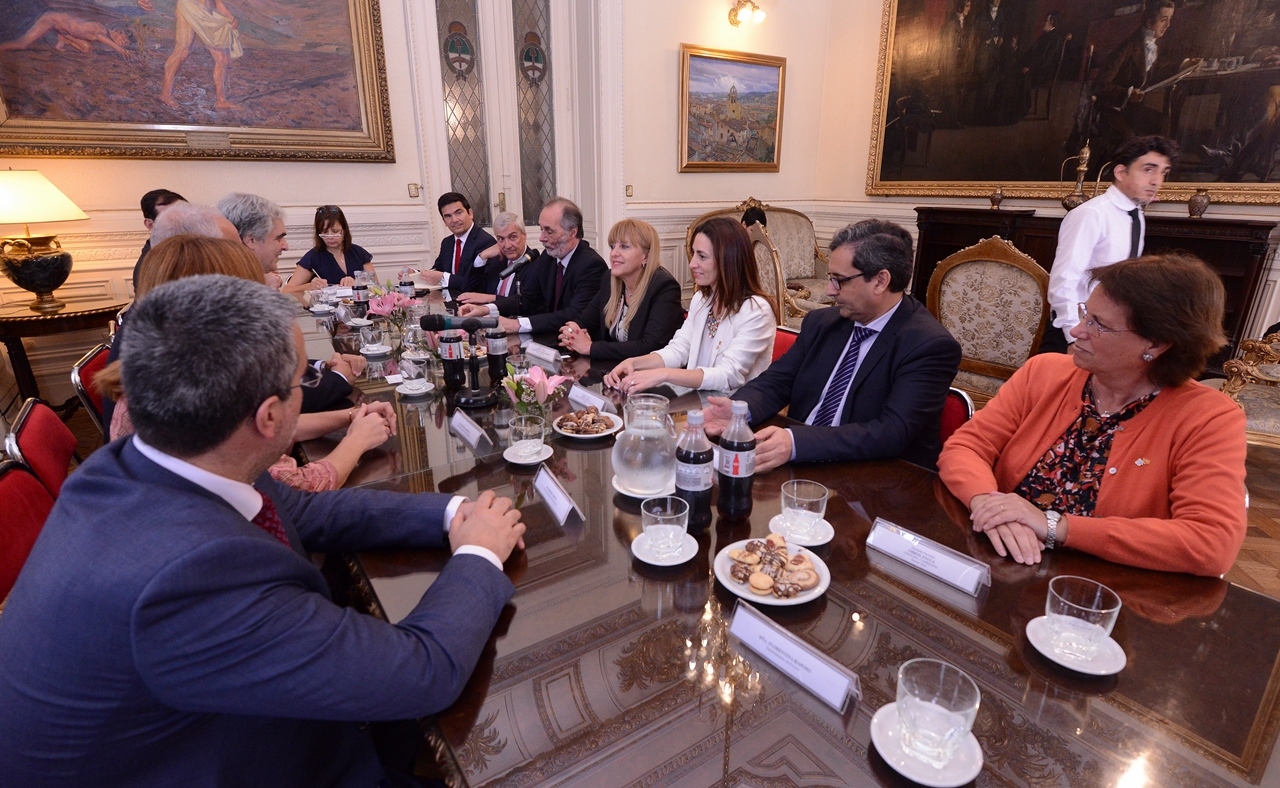 Visita del Presidente de la Comunidad Autónoma de La Rioja, José Ignacio Ceniceros González