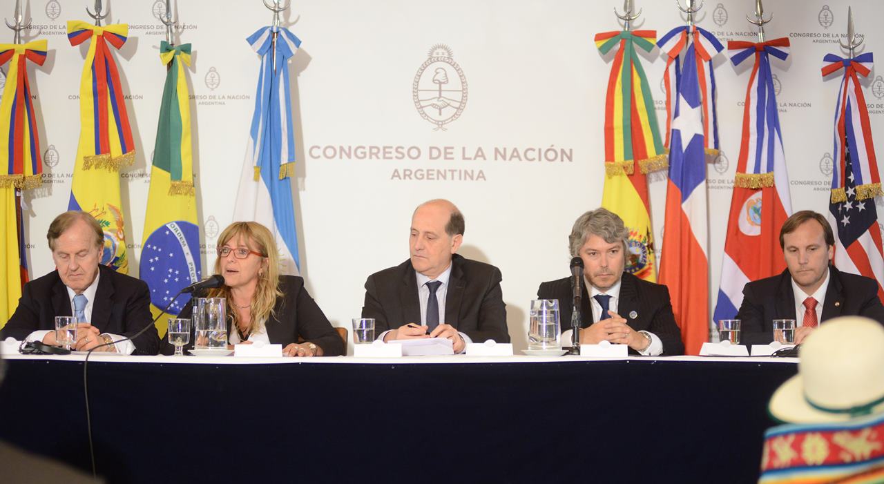 Foro Parlamentario Regional de Inteligencia y Seguridad