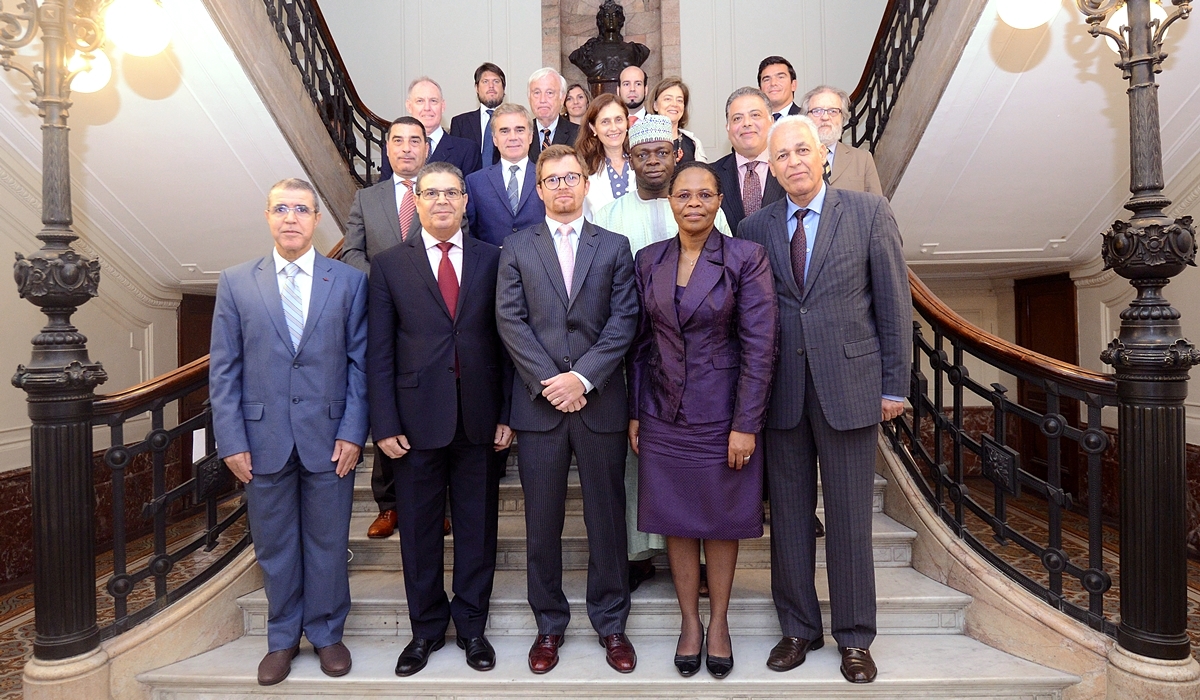 Visita de los Embajadores de los países africanos en nuestro país a la HCDN