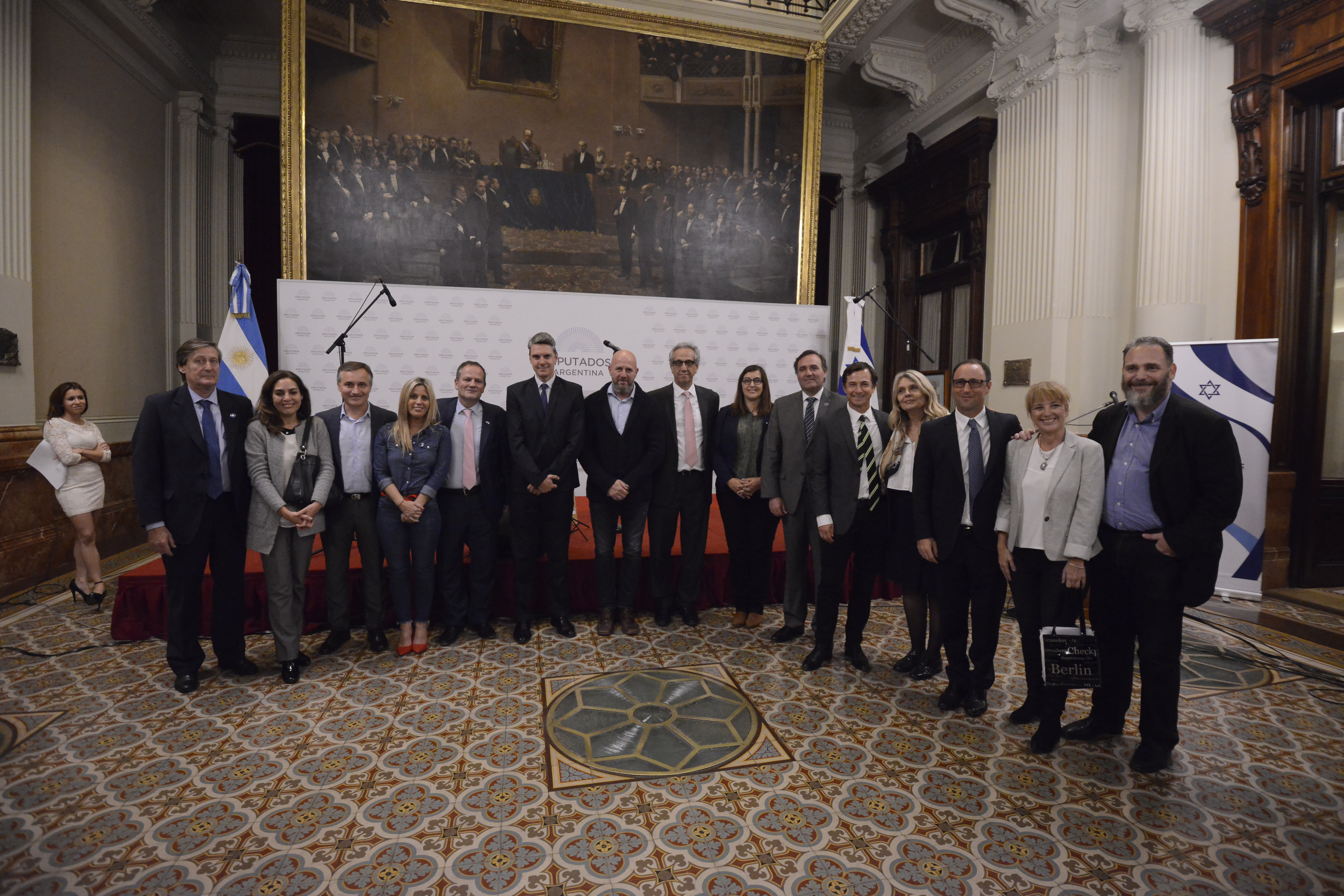 Inauguración de la Muestra Fotográfica y Audiovisual “A 70 años de la creación del Estado de Israel”