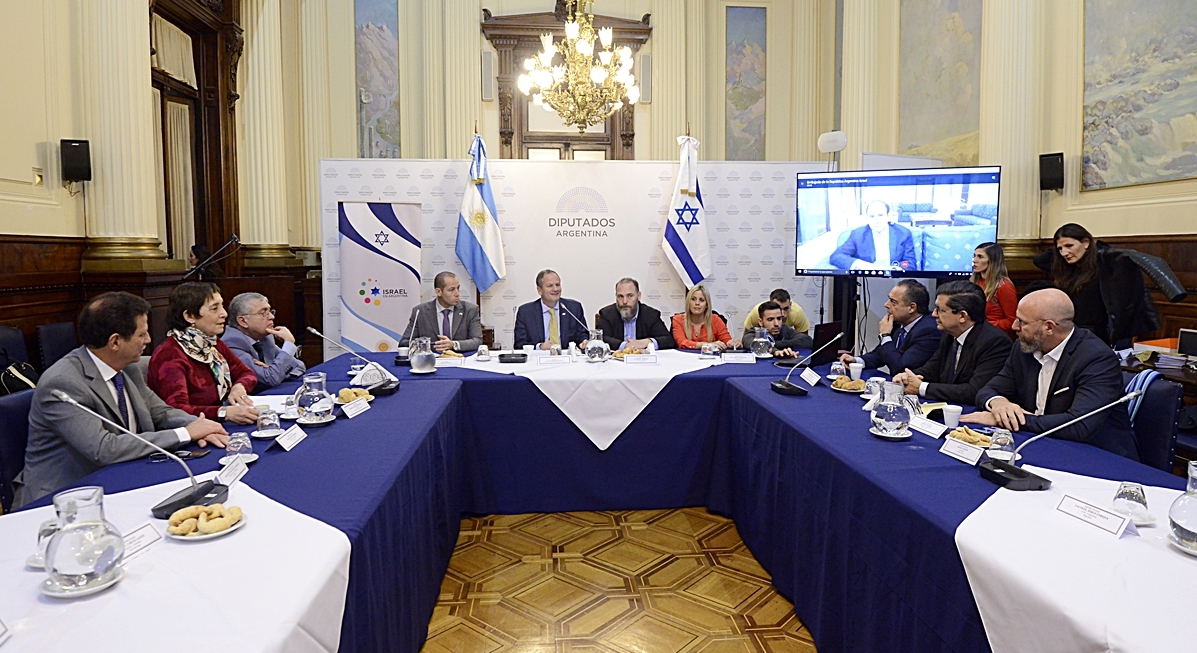 Diputados Nacionales recibieron al Embajador israelí en nuestro país, S.E. Ilan Sztulman