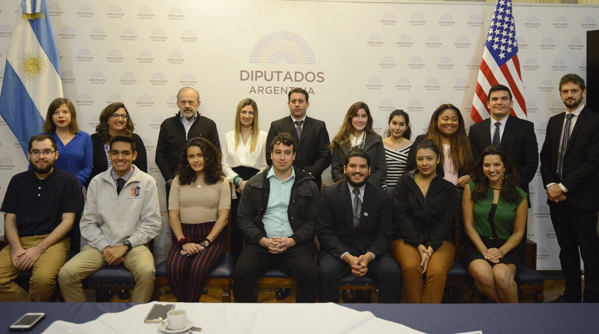 Diputados recibieron a universitarios norteamericanos en una jornada de intercambio e integración