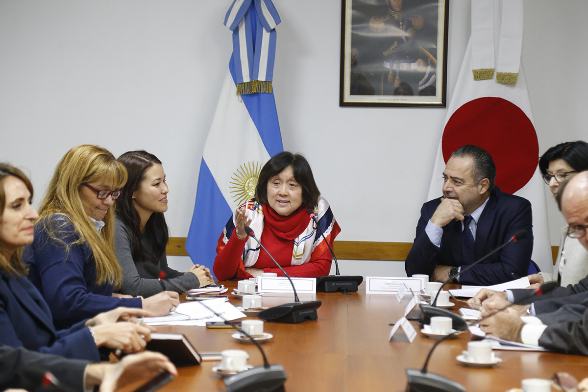 El Grupo Parlamentario de Amistad con Japón recibió a funcionarios de Cancillería