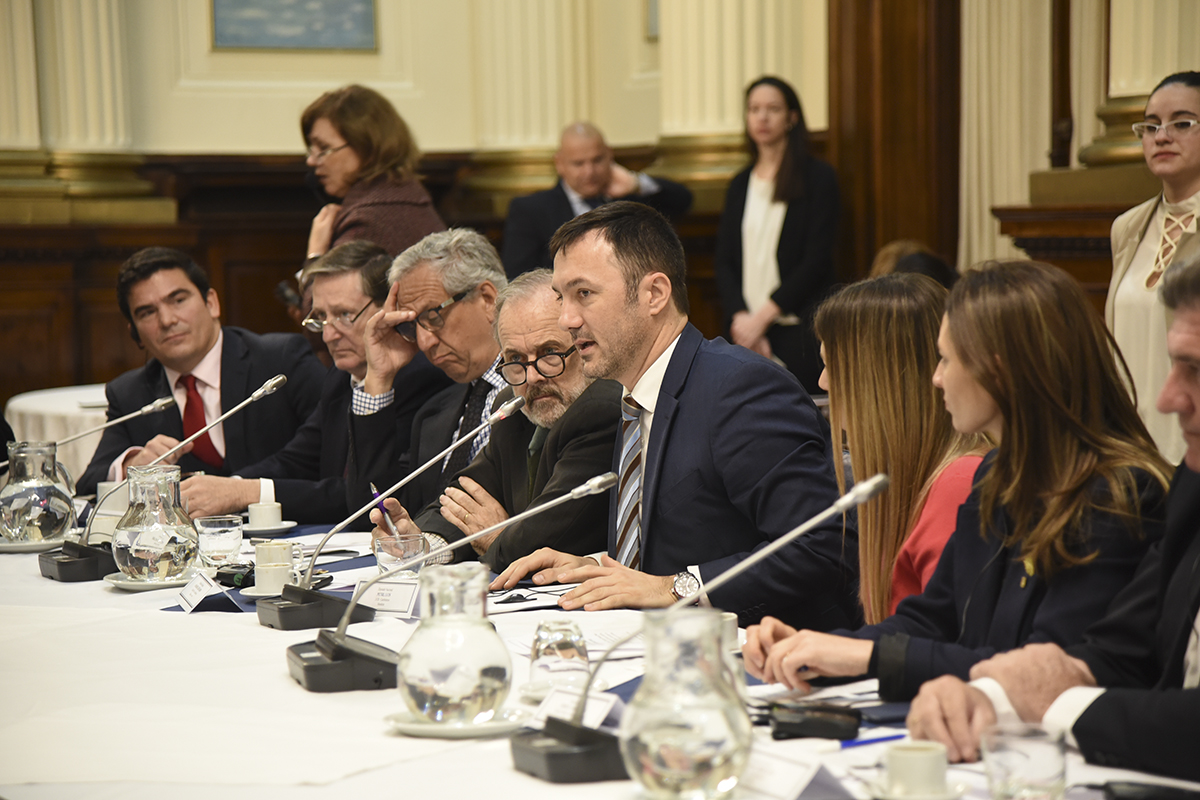 El Presidente del Senado de Canadá, George Furey, visitó la H. Cámara de Diputados de la Nación