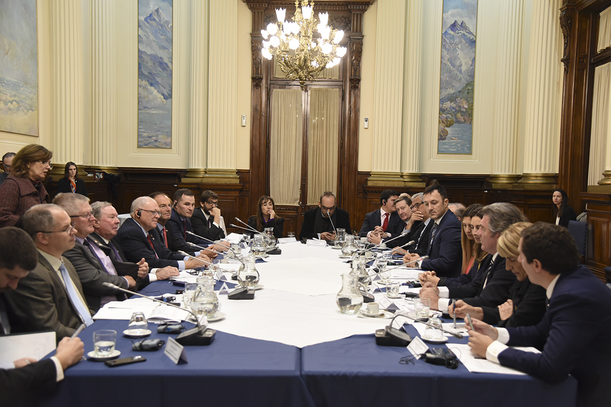 El Presidente del Senado de Canadá, George Furey, visitó la H. Cámara de Diputados de la Nación