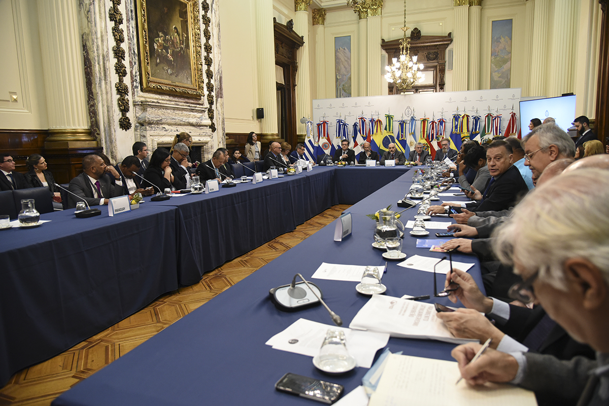 Concluyeron las Reuniones de Comisiones del Parlatino en el Congreso