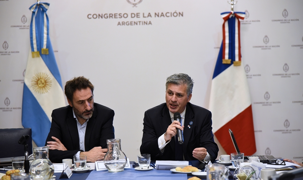 Legisladores de la República Francesa visitaron la H. Cámara