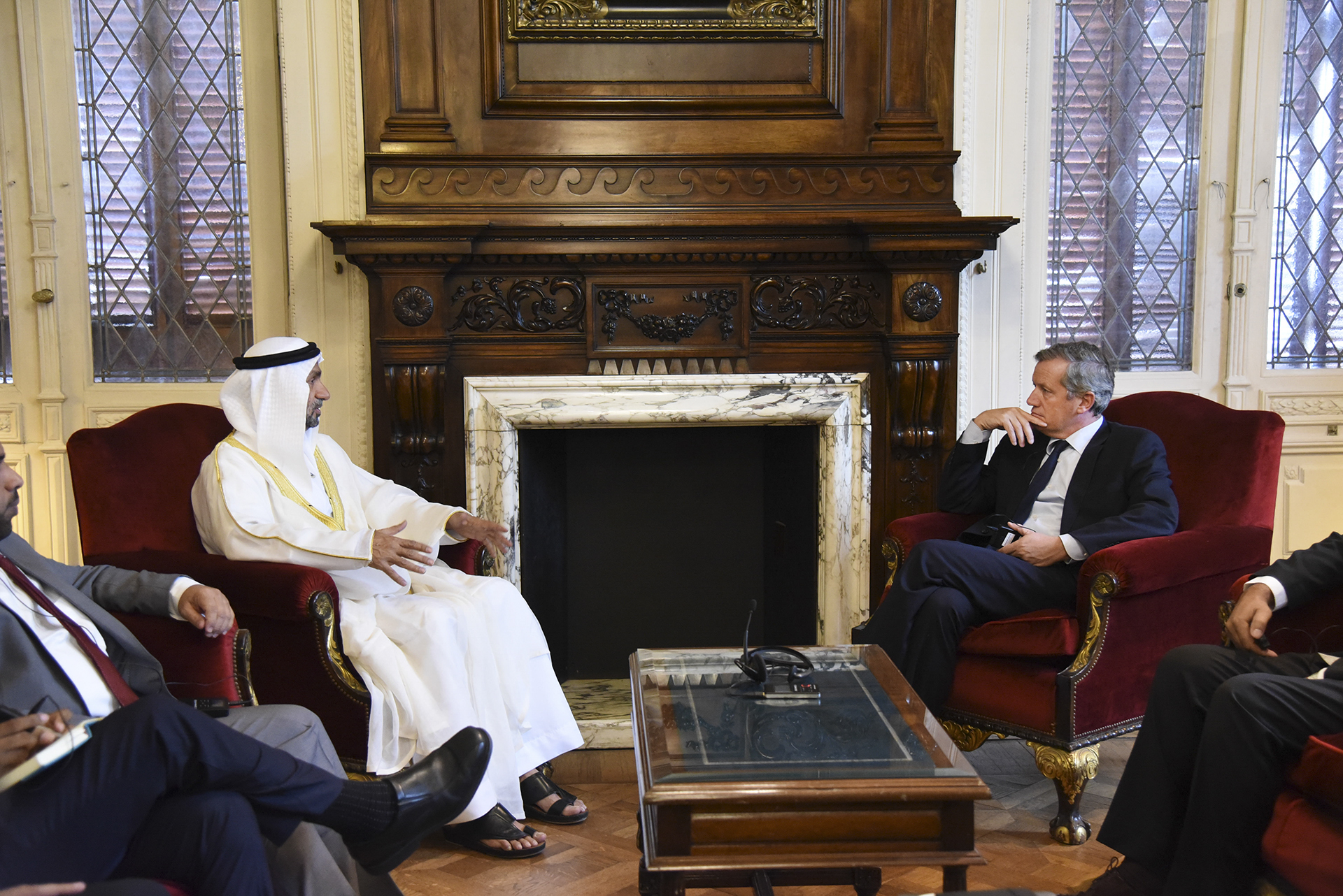 Encuentro de Emilio Monzó con el Presidente del Consejo Mundial para la Tolerancia y la Paz