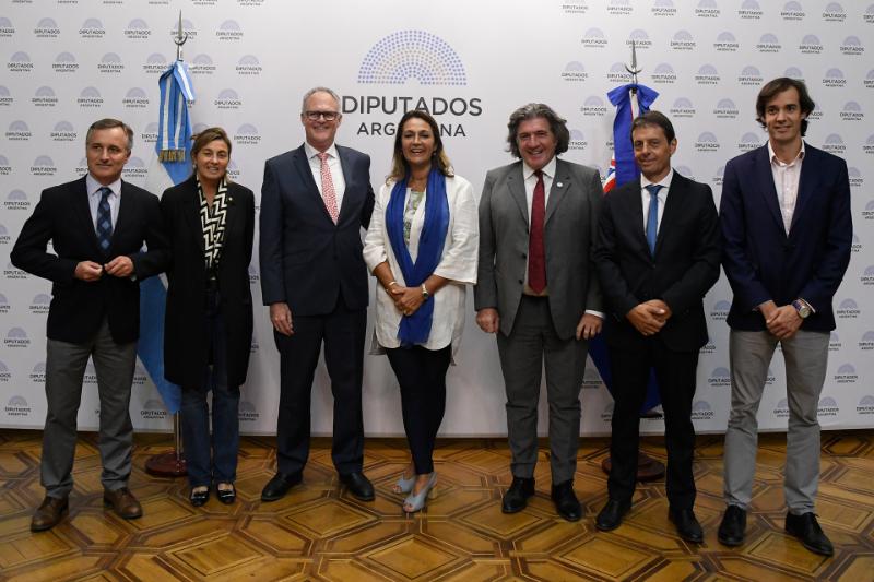 El Grupo Parlamentario de Amistad con Australia recibió al nuevo embajador de ese país