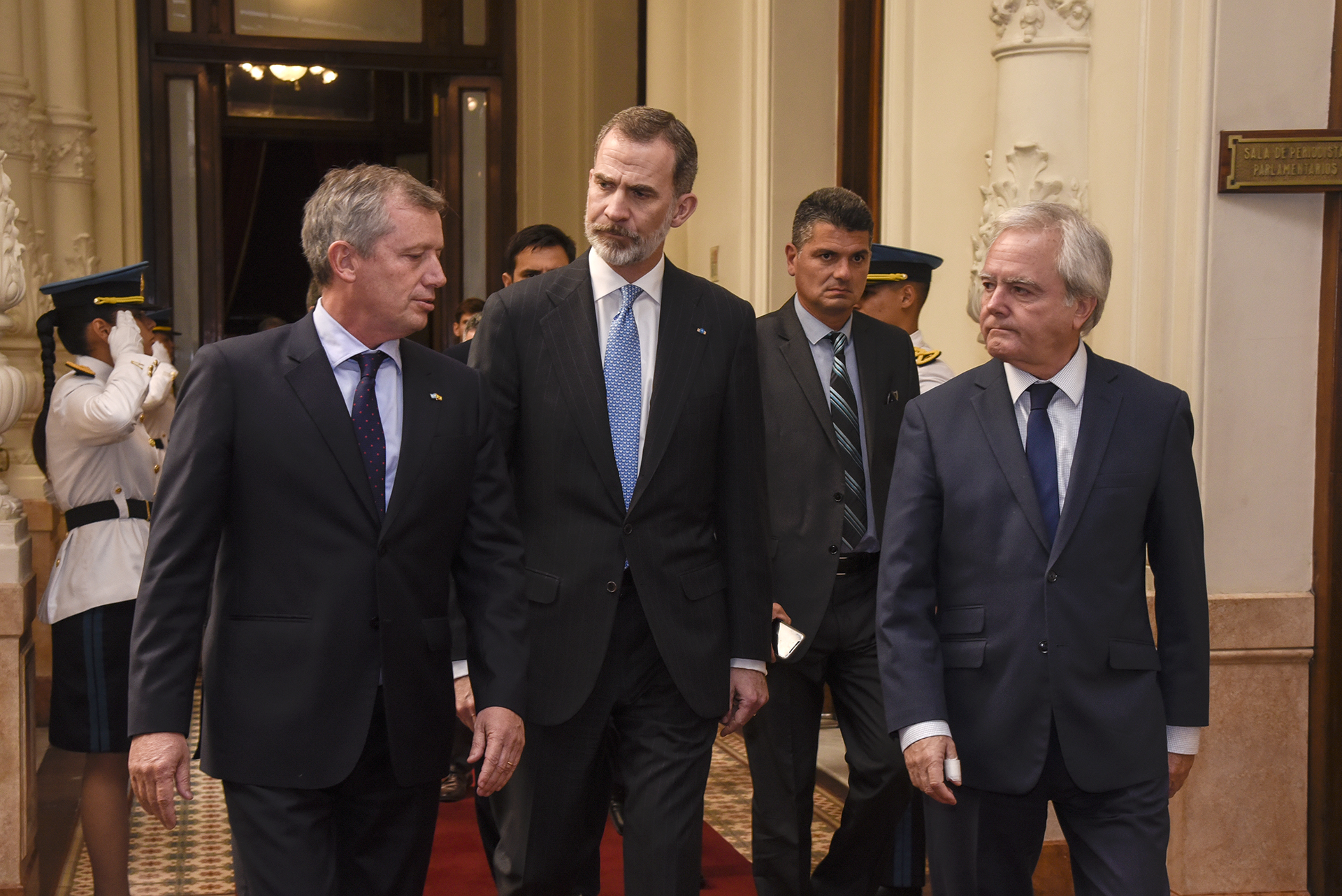 El Congreso recibió con honores al Rey de España, quien se reunió con Diputados y Senadores