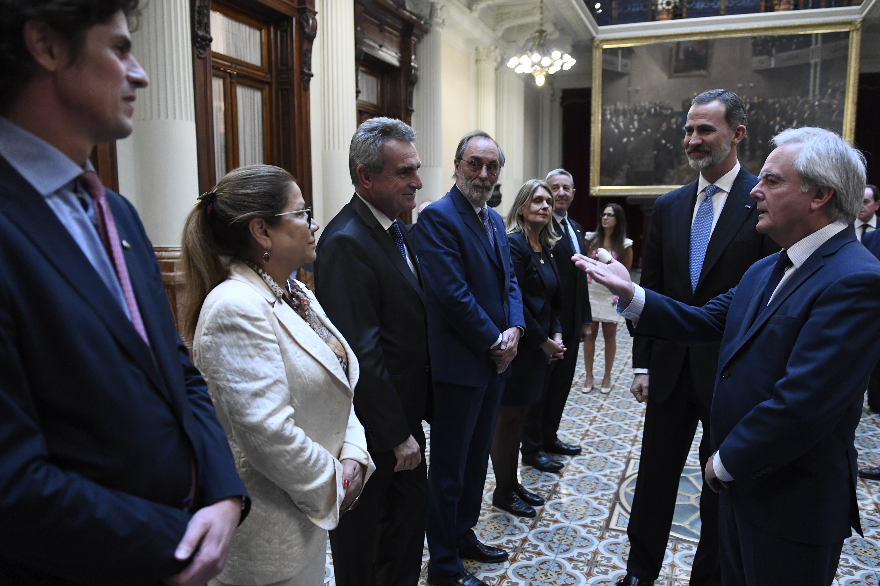 El Congreso recibió con honores al Rey de España, quien se reunió con Diputados y Senadores