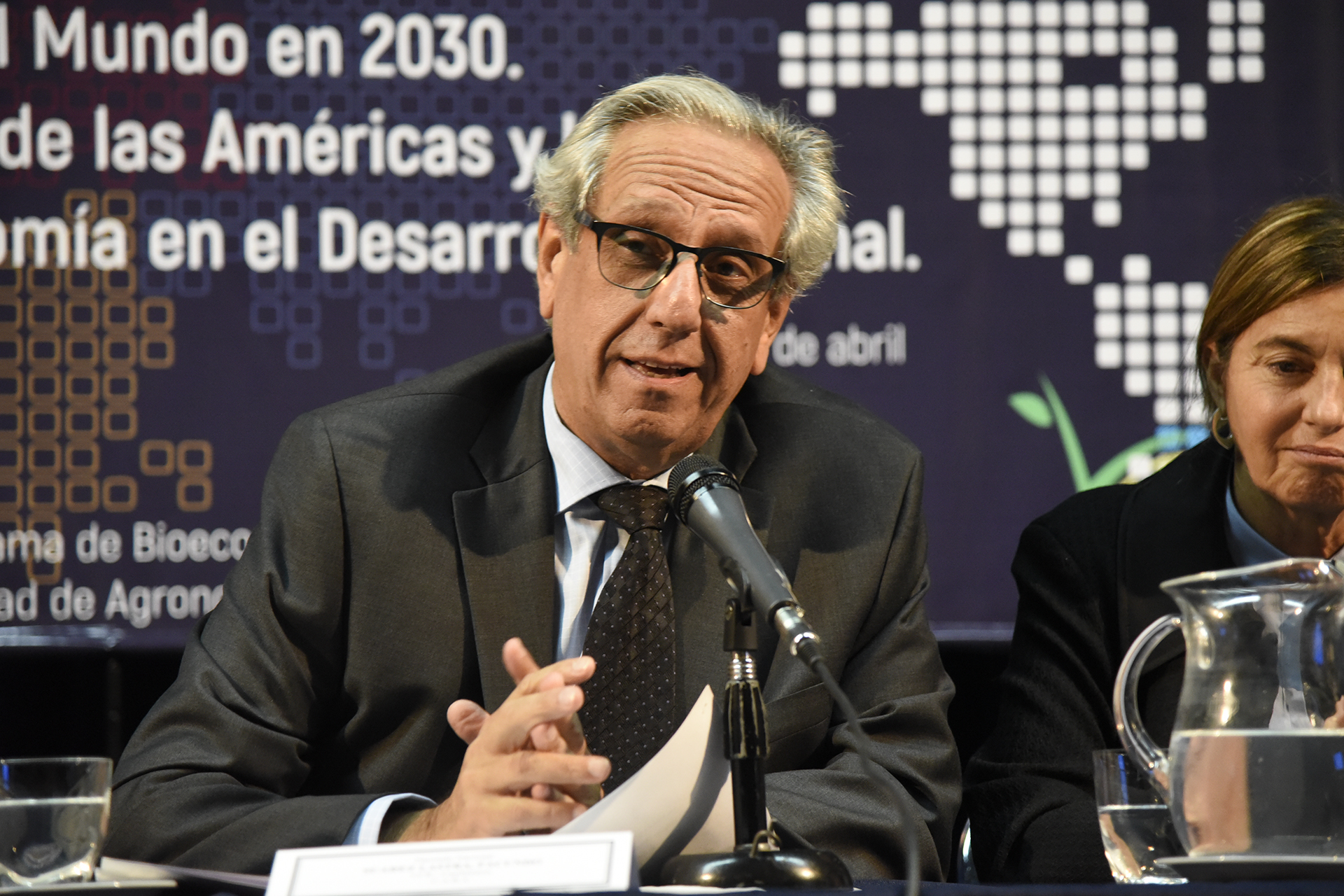 Con Diputados y funcionarios, comenzó el VI Simposio 