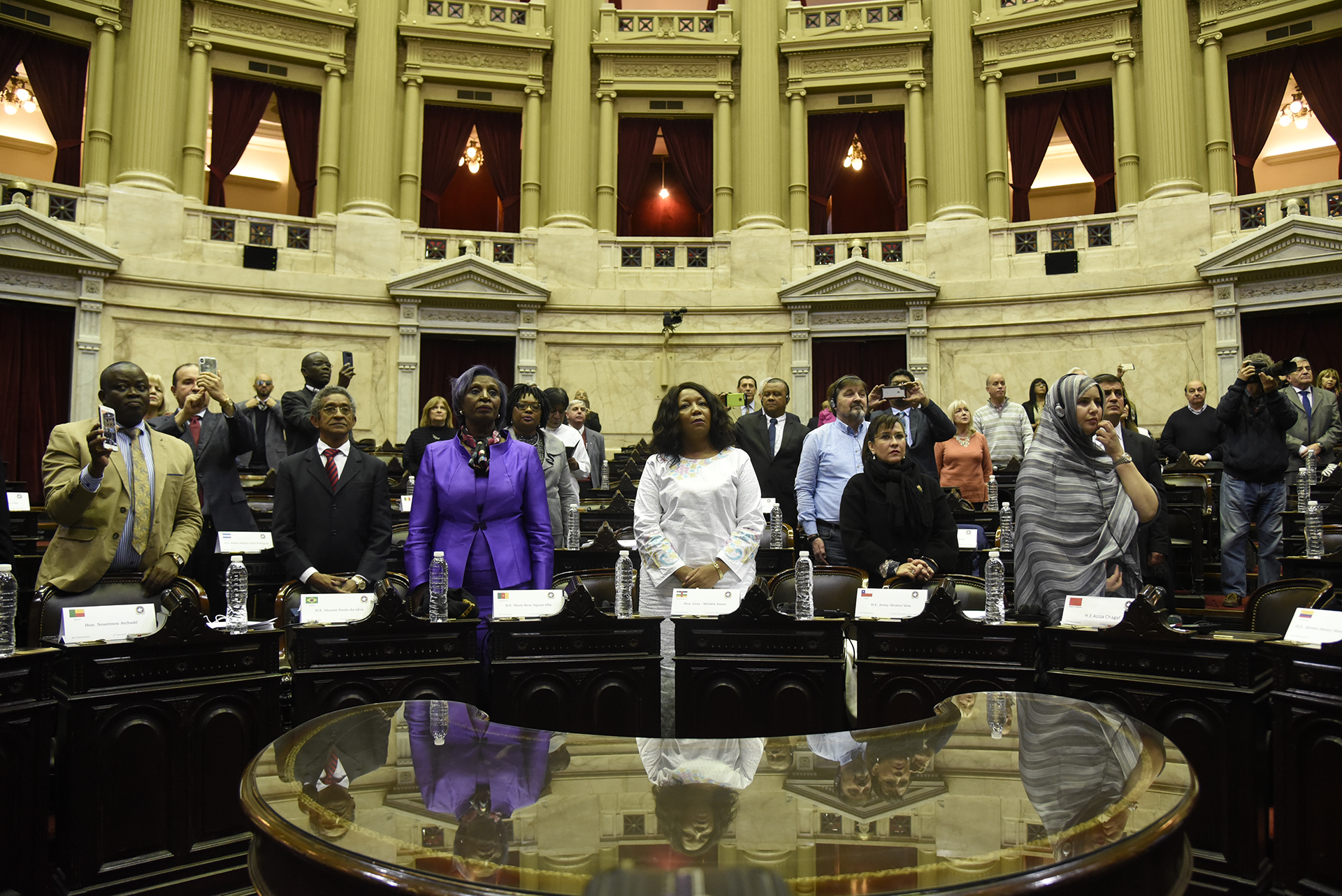 Sesionó en Diputados el Parlamento Global por la Tolerancia y la Paz