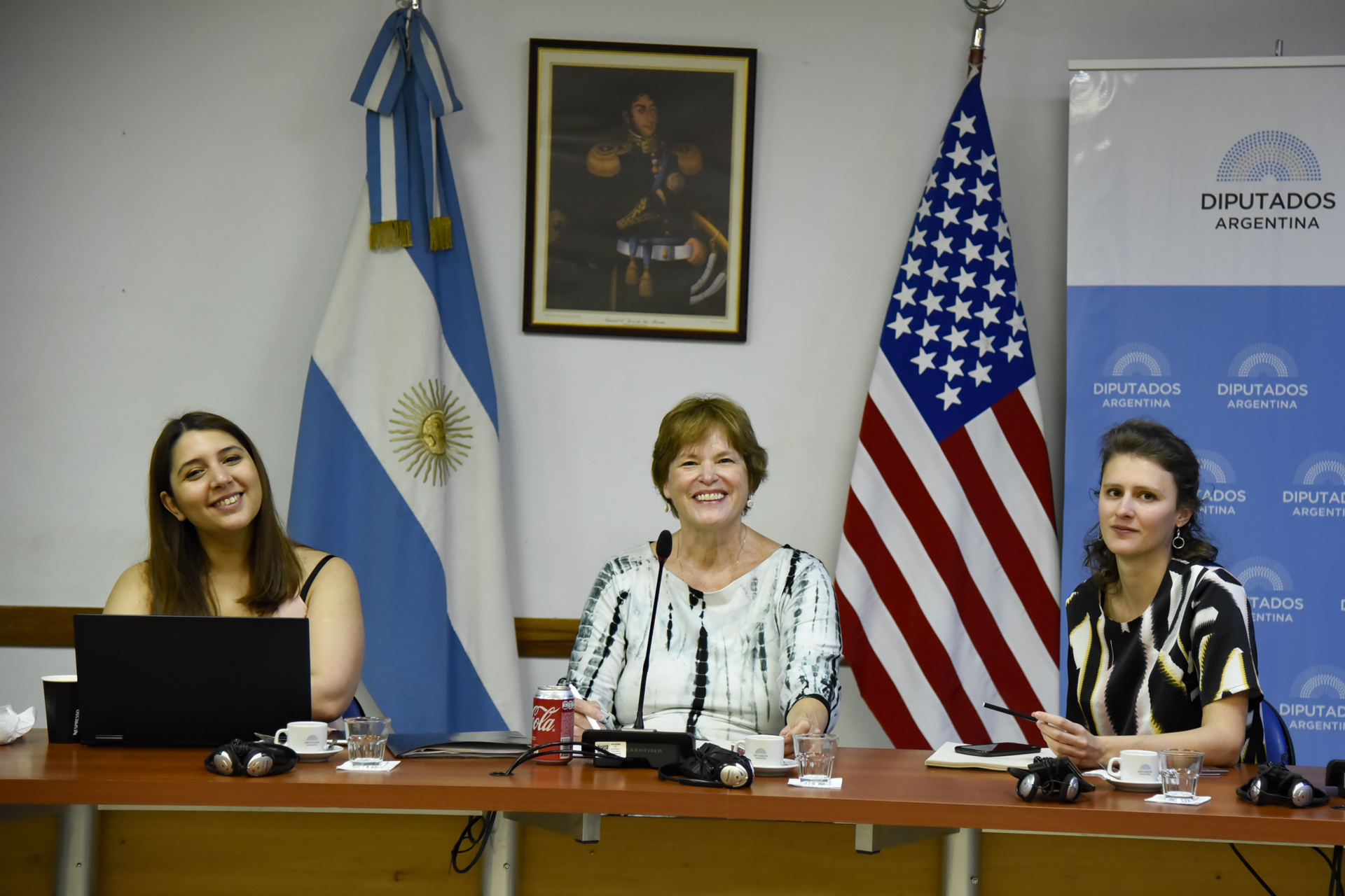 La HCDN dialogó con una referente estadounidense sobre los derechos de la mujer