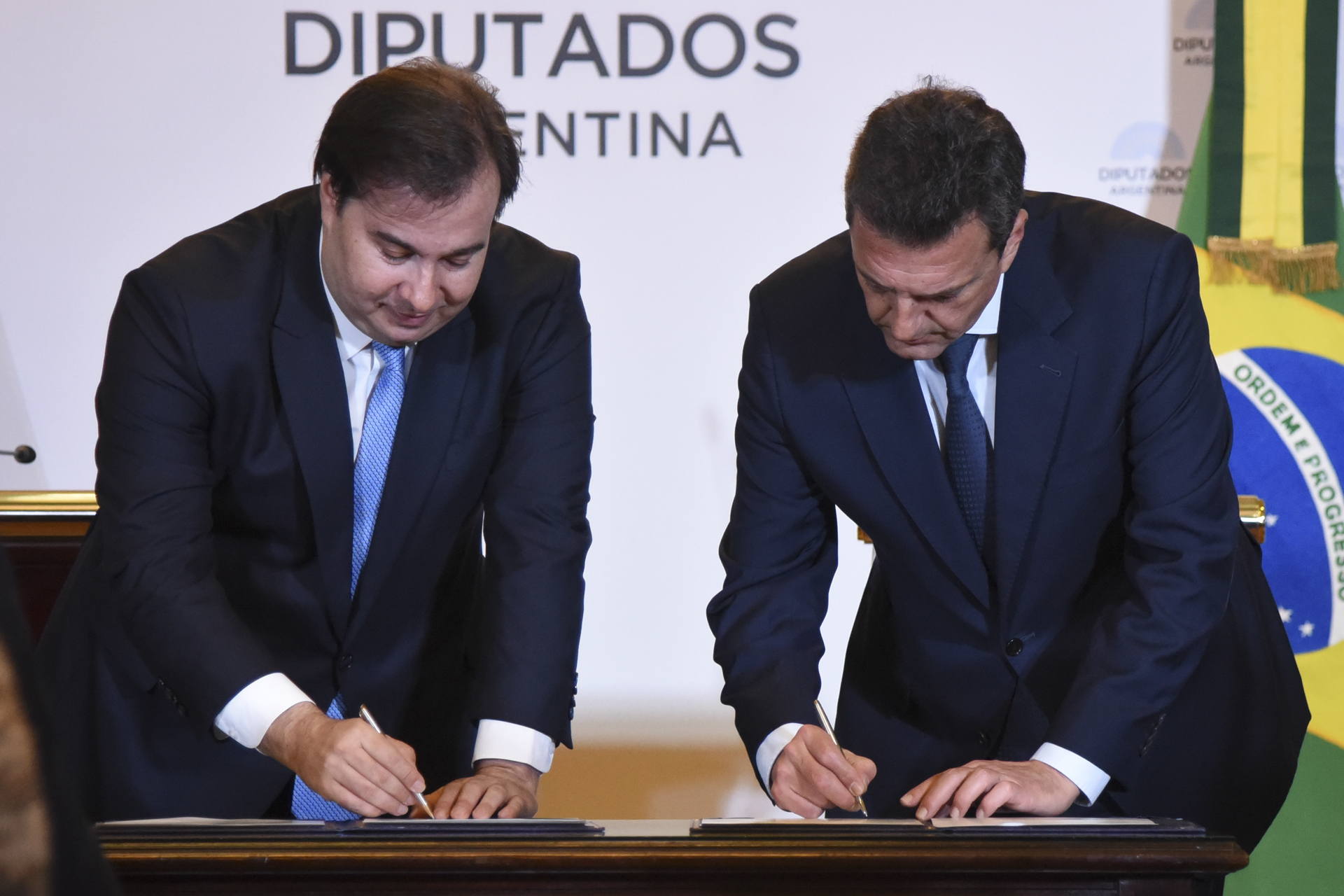 Massa recibió al Presidente de la Cámara de Diputados del Brasil junto a los jefes de bloques