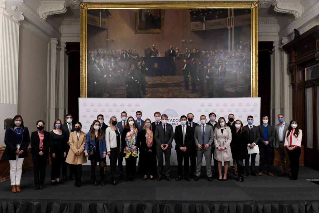 Diputados recibió a diplomáticos extranjeros en el marco del Curso de Posgrado en Asuntos Argentinos de la UBA