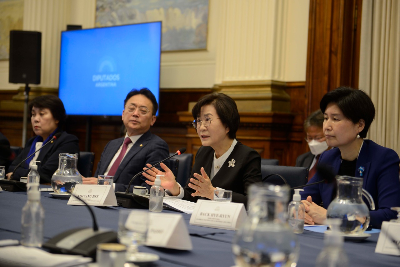 La Vicepresidenta de la Asamblea Nacional de Corea, Kim Sang-Hee, visitó la Cámara de Diputados en el marco del 60º aniversario de las relaciones diplomáticas