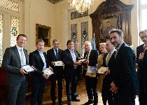 Almuerzo de trabajo con la Comisión de Justicia y Defensa al Consumidor del Bundestag